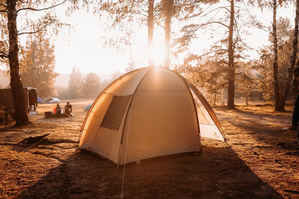 Camping tent